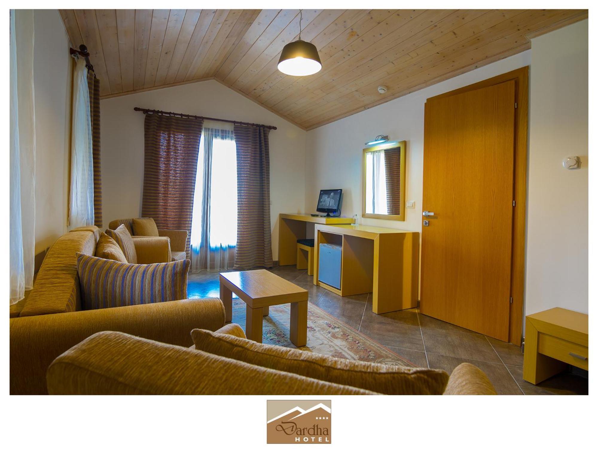 Hotel Dardha Habitación foto